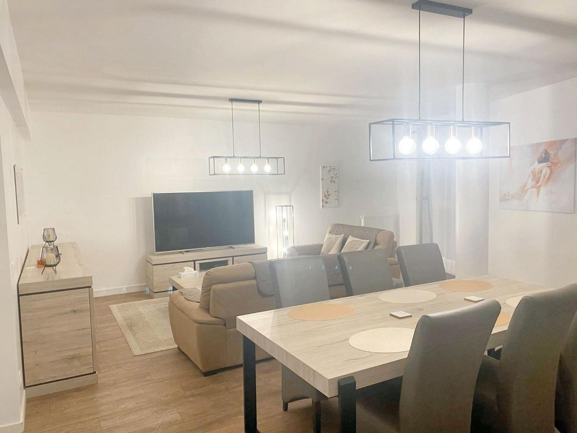 Modern Apartment In Cureghem Anderlecht 134 M² + Terrace Brussels Exterior photo