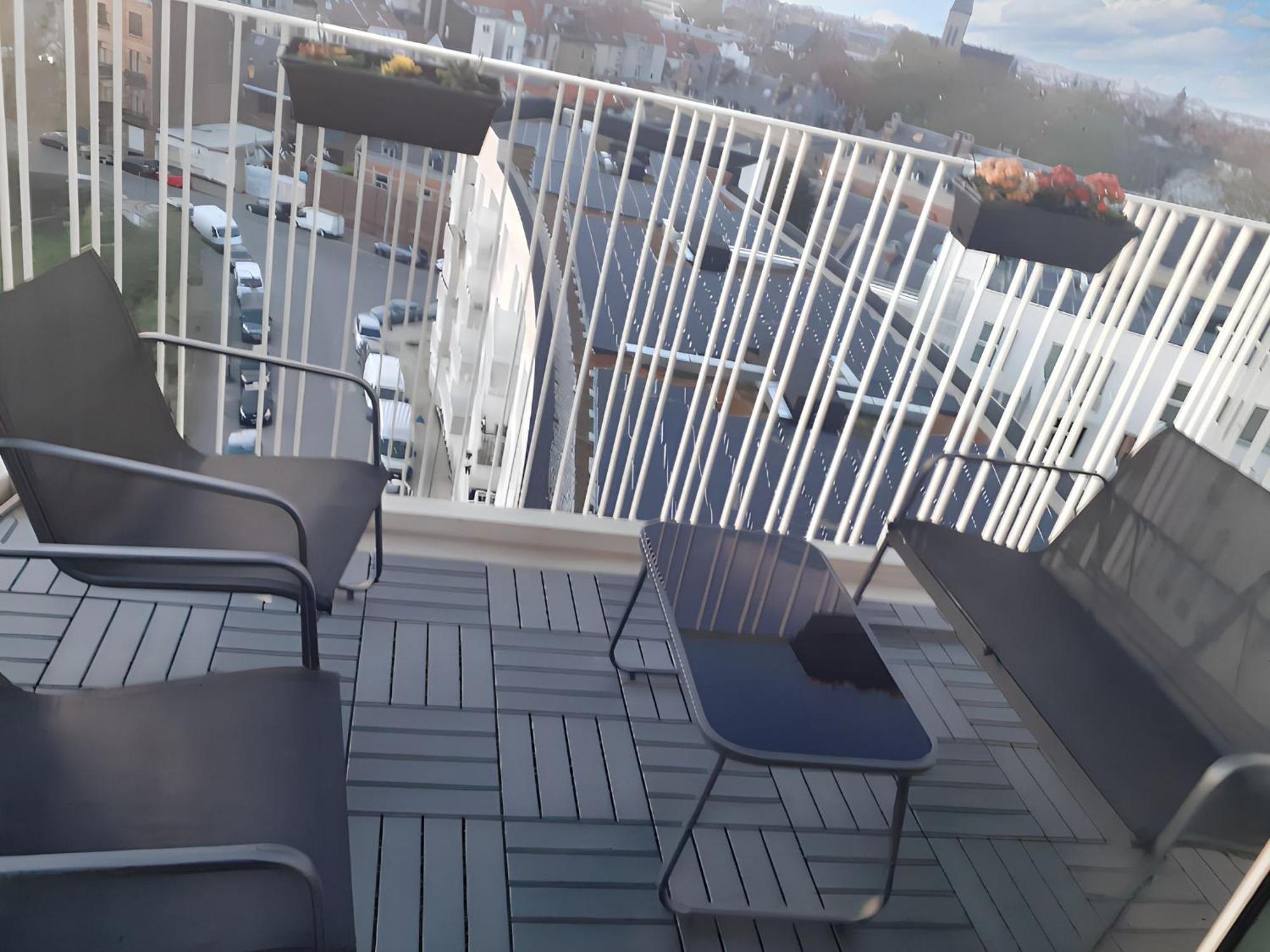 Modern Apartment In Cureghem Anderlecht 134 M² + Terrace Brussels Exterior photo