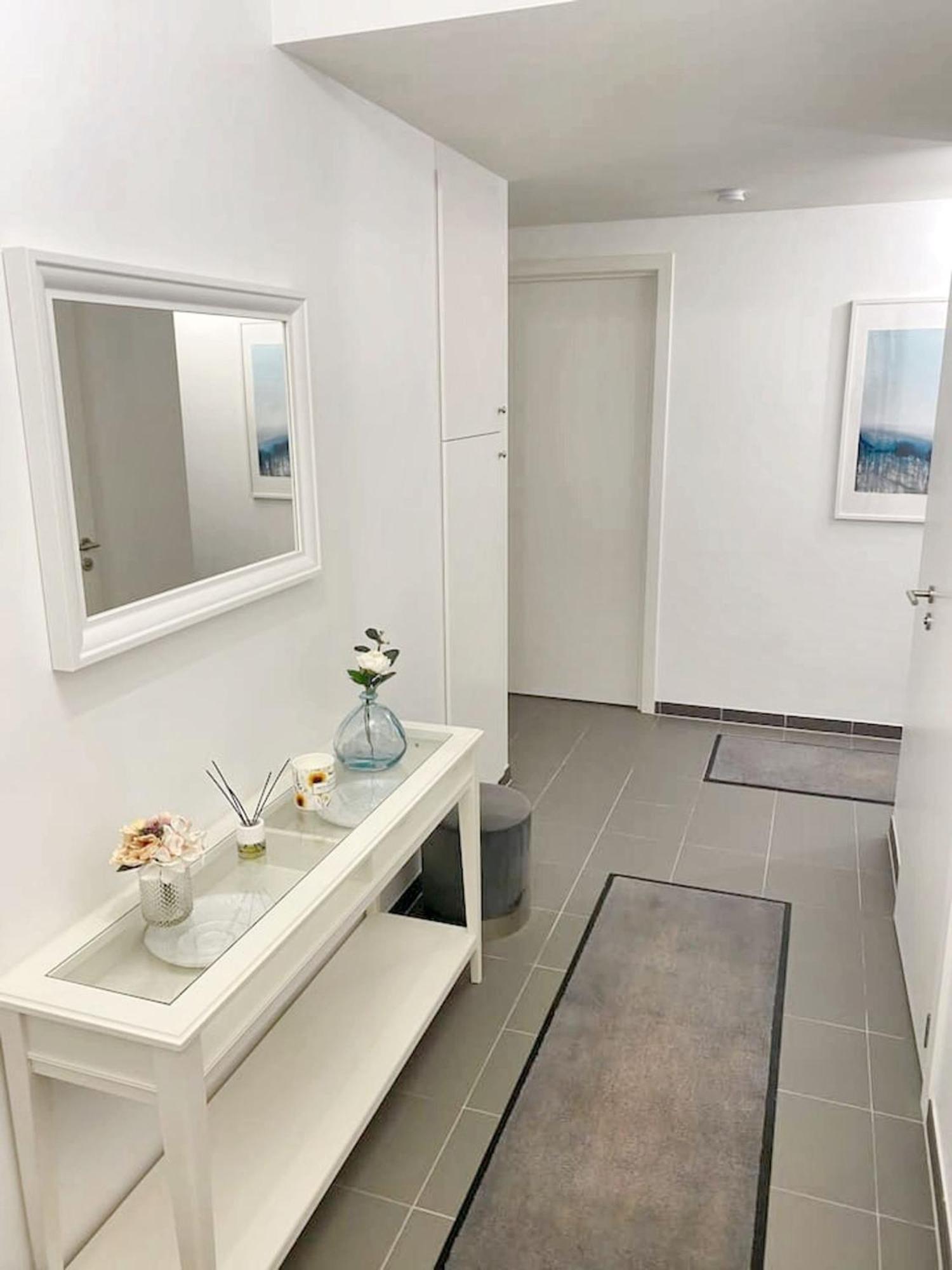 Modern Apartment In Cureghem Anderlecht 134 M² + Terrace Brussels Exterior photo